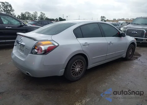 2012 Nissan Altima 2.5 S z USA, uszkodzony, nr VIN 1N4AL2AP4CN431022